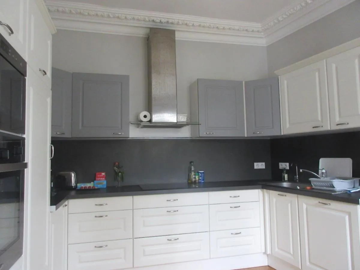 Belle Maison De 5 Pieces Apartment Sceaux