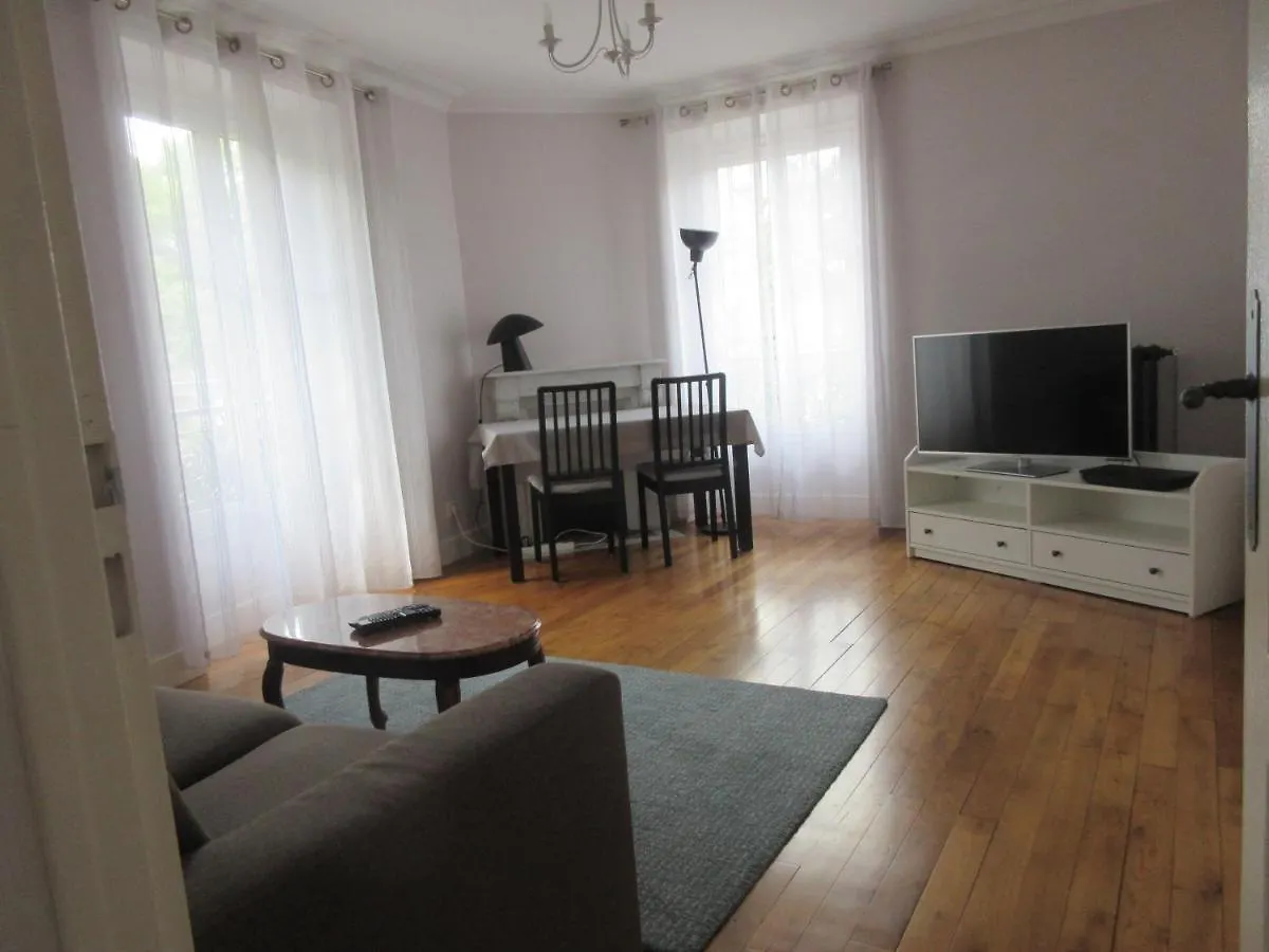 Belle Maison De 5 Pieces Apartment Sceaux  France
